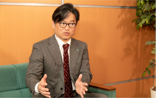 インタビューにご協力いただいた井上様の写真